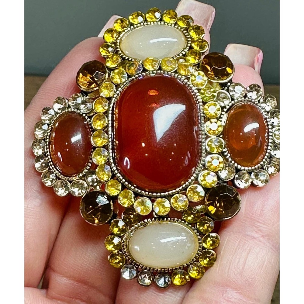 Vintage Brooch Lot 3 Pc Faux Pearl Red Cabochon Crown Pin Jewelry - Picture 3 of 14